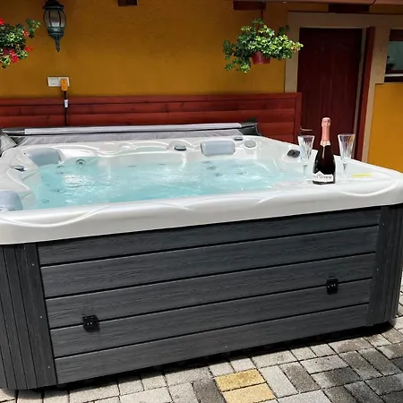 Apartment Pelsoart Keszthely